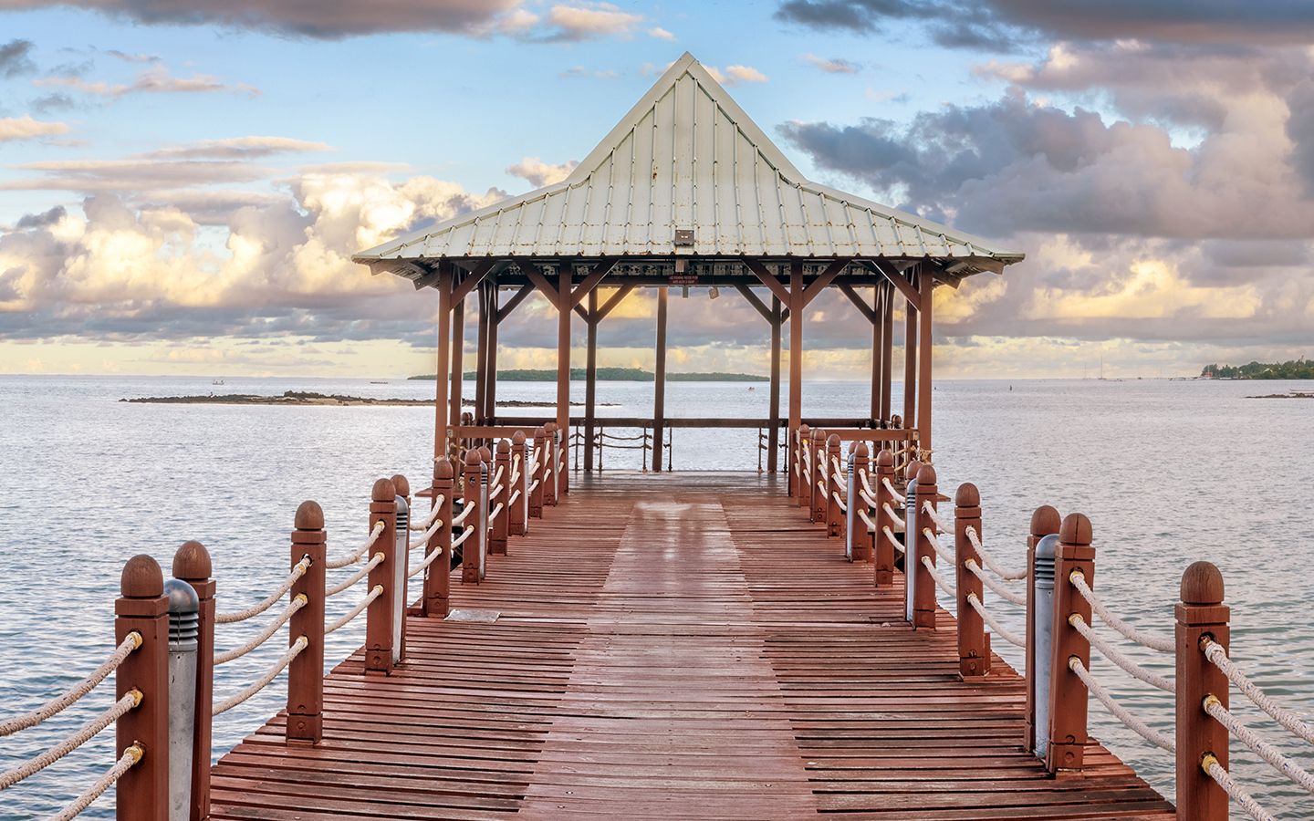 Inner Mahebourgwaterfront